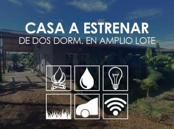 Casa · 190m² · 5 Ambientes · 3 Cocheras · Casa en Amplio Lote en Villa San José