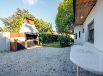 PH · 125m² · 3 Ambientes · 2 Cocheras · PH 3 Amb. en Pb con Gran Jardín y Garage!