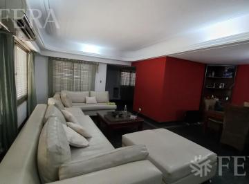 Casa de 5 ambientes, Moreno · Venta Casa de 5 Ambientes con Cochera y Fondo Libre con Piscina en Francisco Alvarez