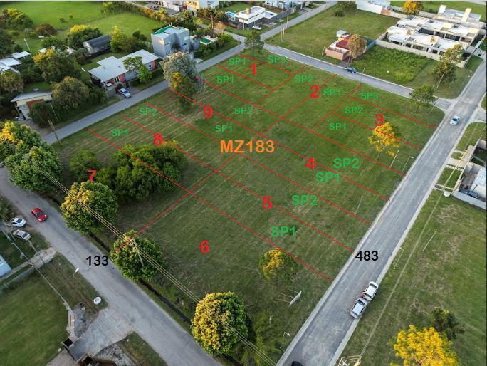 Terreno · 245m²