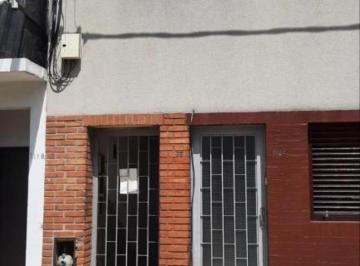 Departamento · 48m² · 5 Ambientes · PH en Venta en La Plata