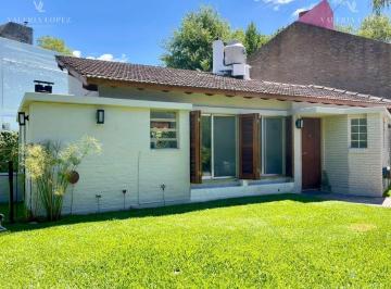 Casa · 60m² · 3 Ambientes · 1 Cochera · Casa en Venta en Los Troncos, Pilar, G. B. a. Zona Norte