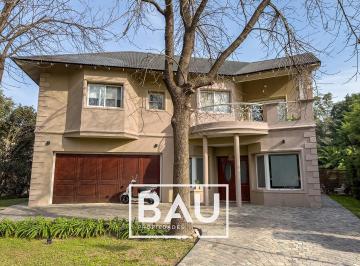 Casa · 360m² · 5 Ambientes · Casa en Venta en San Patricio, Francisco Álvarez, Moreno
