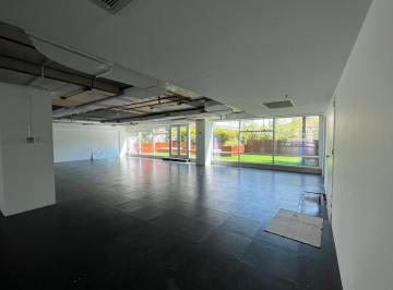Oficina comercial · 951m² · 12 Cocheras · Oficina Comercial en Alquiler en Belgrano - Amplia y Luminosa.