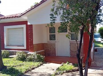 Casa de 3 ambientes, Villa del Dique · Venta Casa + Pileta a Remodelar