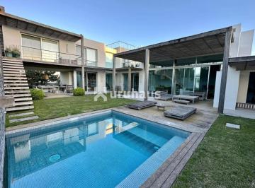 Foto1 · Casa en Alquiler, de 4 Dorm., en Jose Ignacio, Club de Mar!