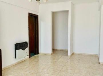 Departamento de 4 ambientes, Lanús · Nuevo Precio! 4 Ambientes!