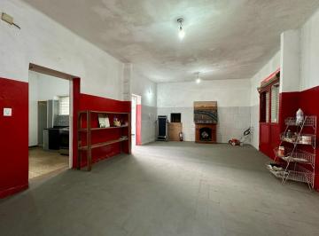 Local comercial · 80m² · 2 Ambientes · Venta Local en Esquina con Vivienda 2 Ambientes 1 Dormitorio Patio - Vicente Lopez - Villa Martelli