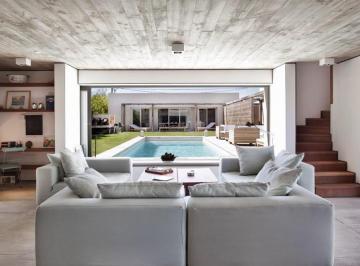Casa · 330m² · 3 Dormitorios · La Querencia