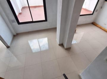 PH de 3 ambientes, Villa Real · V. Real. P. lozano 5400.2 Unid. en Block 8.66x 20. Ambas de 3 Amb. Ent. Independiente