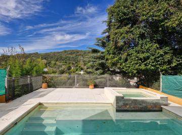 Casa de 7 ambientes, Río Ceballos · Venta de Excelente Propiedad con Pileta y Vista en Rio Ceballos