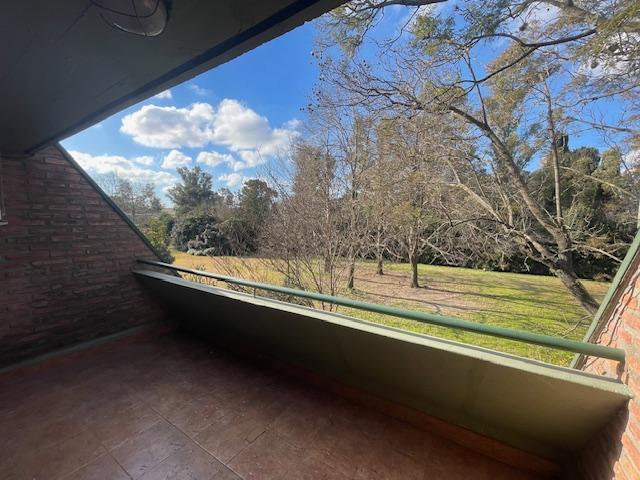 Departamento · 40m² · 2 Ambientes · 1 Cochera
