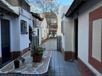 Departamento · 60m² · 3 Ambientes · Departamento de 2 Dorm. - Venta