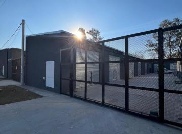 Bodega-Galpón · 60m² · Deposito/galpon en Alquiler Zona Fisherton - Mercado Central