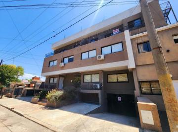 Departamento de 2 ambientes, Villa Carlos Paz · Venta: Departamento - 1 Dormitorio - Patio, Pileta y Cochera - Villa Carlos Paz