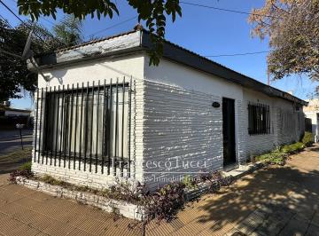 Casa · 59m² · 3 Ambientes · 1 Cochera · Casa en Venta 3 Ambientes Haedo