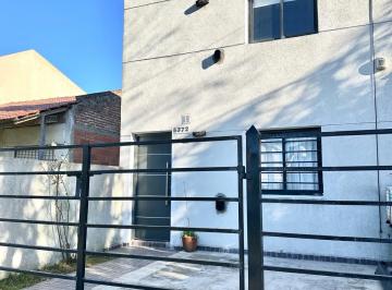 PH · 80m² · 3 Ambientes · PH - Barrio Zacagnini