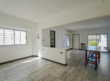 Casa · 190m² · 4 Ambientes · 3 Cocheras · Casa en Venta 4 Ambientes Ramos Mejía