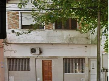 PH · 64m² · 3 Ambientes · Hipolito Yriigoyen 1900 Pb Frente Comodisimo PH