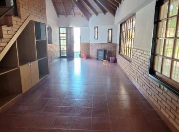 Casa · 171m² · 5 Ambientes · 1 Cochera · Venta Casa 5 Ambientes 3 Dorm. en Villa Bosch, 1 Cochera