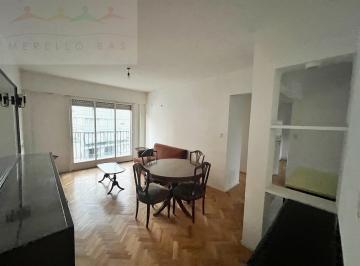 Departamento de 3 ambientes, Recoleta · Apto Crédito: Piso Alto Al Contrafrente Muy Luminoso 3 Amb en Excelente Ubicación de Recoleta