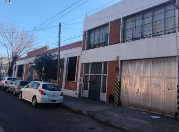 Depósito · 2200m² · Gran Galpón con Oficinas a 6 Cuadras de Gral Paz y Panamericana