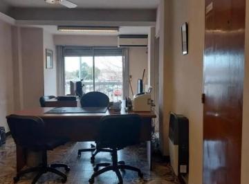 Departamento · 65m² · 3 Ambientes · Venta Departamento 3 Ambientes Amueblado Uso Profesional