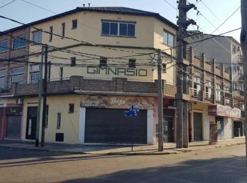 imagen1 · Venta en Block 9 Locales, 2 Salones, 2 Depto y Garage - San Justo
