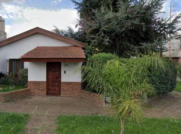 Casa · 110ha · 5 Ambientes · Venta Chalet 5 Ambientes Cocheras San Justo