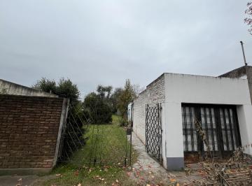 Terreno · 34m² · Excelente Terreno con Cochera/local Sobre Rivadavia