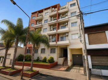 Garage , La Matanza · Cochera Cubierta en Edificio.