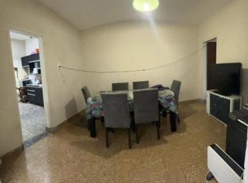 PH · 100m² · 2 Ambientes · 1 Cochera · Venta Casa 2 Ambientes Lomas del Mirador