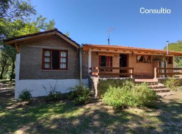 Casa · 15000m² · 5 Ambientes · Casa con Pileta en La Granja, 150 m y 15.000 m de Terreno