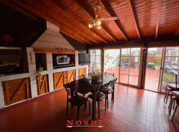 PH · 135m² · 4 Ambientes · 2 Cocheras · Venta • Liniers • PH Tipo Casa • 4 Ambientes • Terraza • Garaje