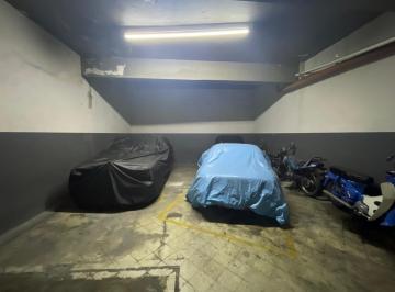 Garage · 10m² · Cochera en Venta en Tribunales a m del Congreso