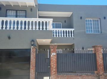 LHP-LHP-2596_2 · Casa en Venta 4 Dorm. - Ingeniero Maschwitz