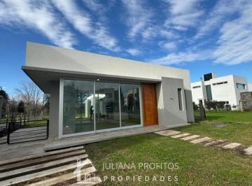 Casa · 160m² · 4 Ambientes · Casa Cuatro Ambientes - La Reserva de Hudson
