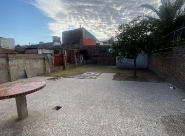 Casa de 2 ambientes, Lanús · Casa en Venta en Lanus Oeste con Fondo.