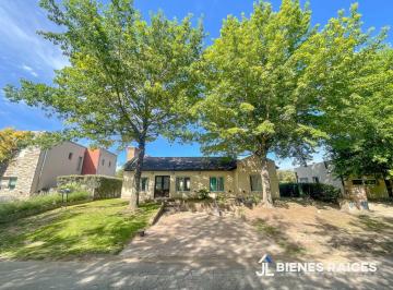 Casa · 137m² · 4 Ambientes · Propiedad a La Venta en Cardales Village, E1.