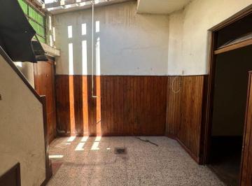 PH de 3 ambientes, Parque Avellaneda · PH 3 Amb con Terraza y Fondo Libre