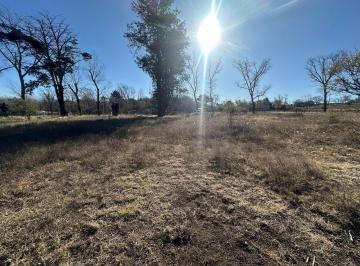 Terreno · 1100m² · Remato Terreno en Venta en Villa Giardino