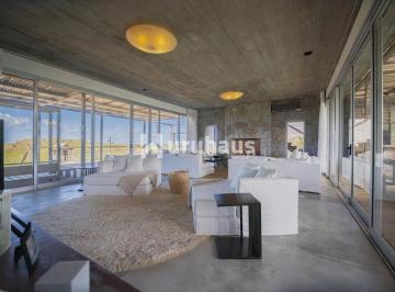 Foto1 · Casa en Venta, de 6 Dorm., en Santa Monica, Sobre El Mar