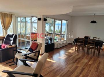 Departamento · 102m² · 4 Ambientes · 1 Cochera · Departamento en Venta