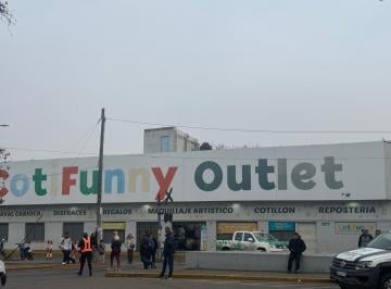 Local comercial · 500m² · 3 Cocheras · Local - Jose Clemente Paz