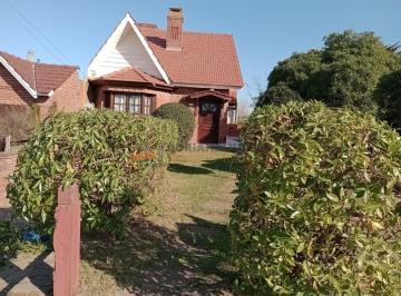 Casa · 120m² · 5 Ambientes · 1 Cochera · Venta Casa 150 Mt de La Playa Mar de Ostende - Pinamar