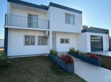 Casa de 5 ambientes, Córdoba · Vendo Casa de 3 Dorm con Pileta en Greenville 2