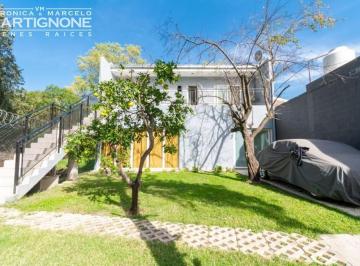 Local comercial · 220m² · 3 Ambientes · 4 Cocheras · Comercial y Residencial en Pilar - Excelente Ubicación!