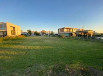Terreno · 932m² · Lote en Venta en Terralagos, Barrio Playa, Cercano a La Crystal Lagoon. Canning, Ezeiza.