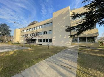 Local comercial · 5270m² · Edificio de Oficinas en Alquiler - San Martín