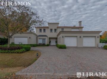 Casa · 500m² · 6 Ambientes · 2 Cocheras · Lj Ramos | Venta | Las Praderas de Lujan